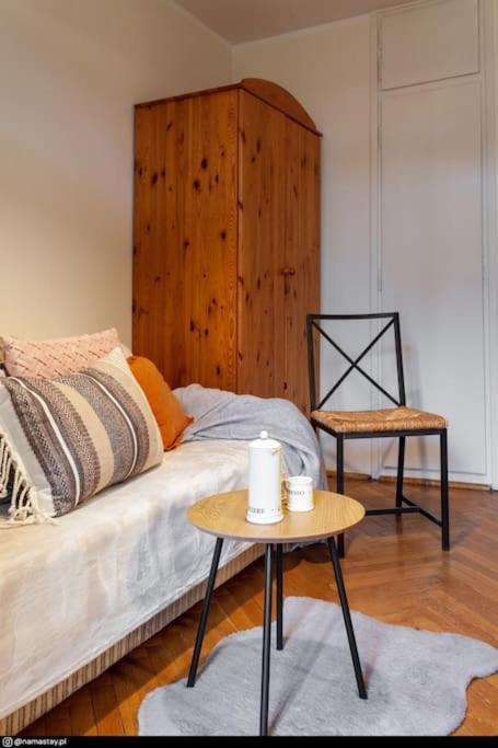 Spacious Retro Flat Close To National Stadium Varsovie Extérieur photo