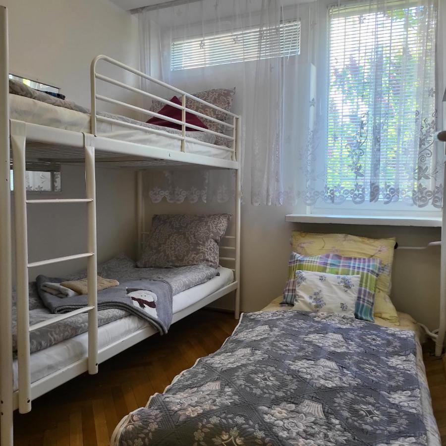 Spacious Retro Flat Close To National Stadium Varsovie Extérieur photo